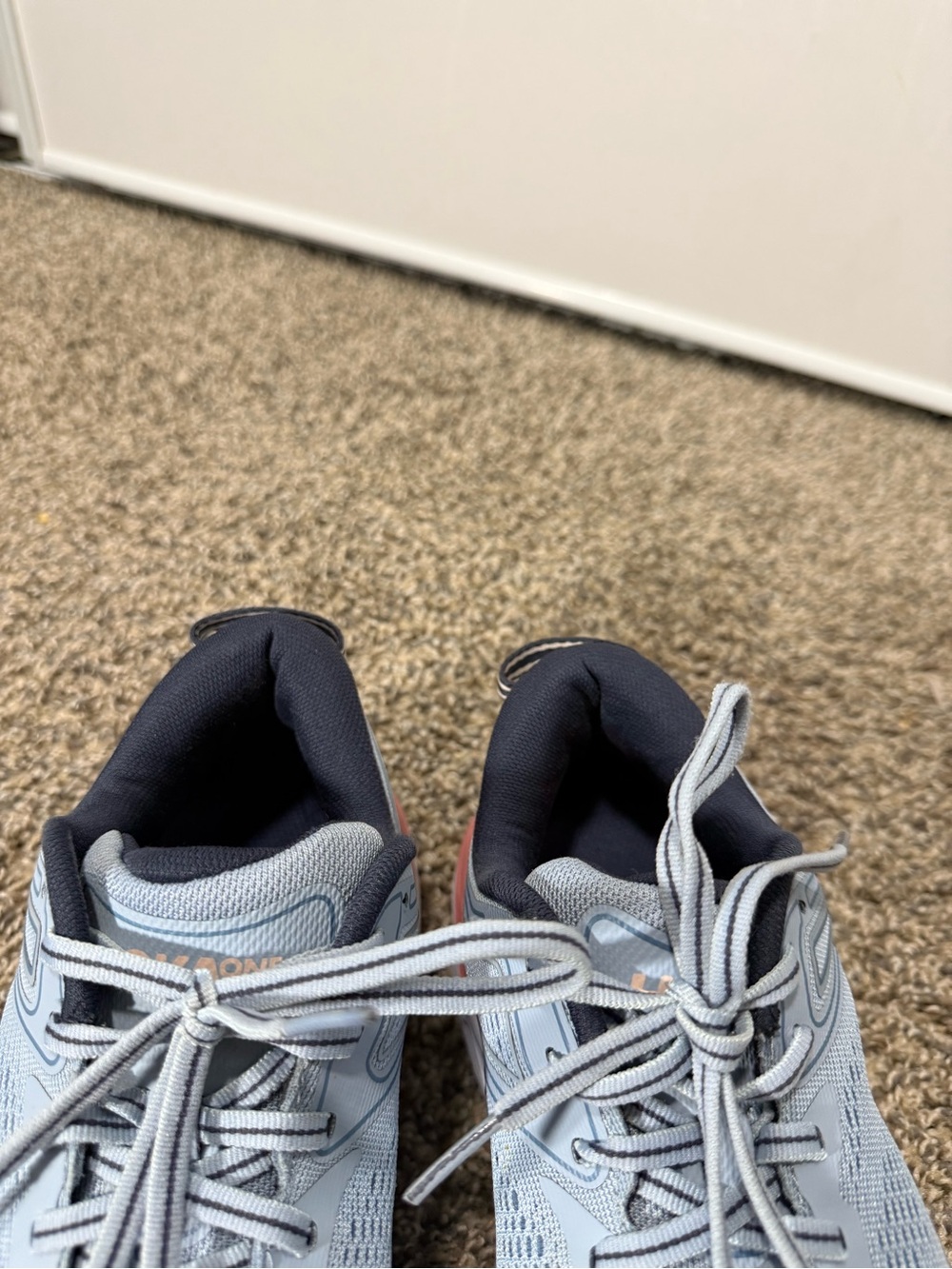 Hoka One One bondi 7 Women's Light Blue and Peach Athletic Running Shoes - Picture 5 of 6